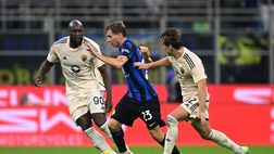 La Roma a San Siro tiene 80 minuti. Poi l’Inter passa e si riporta in vetta