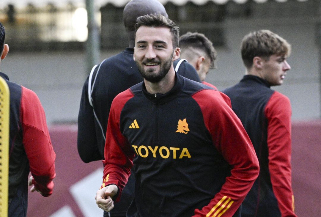 Trigoria, rifinitura prima di Roma-Monza: in gruppo Smalling – FOTO GALLERY - immagine 52