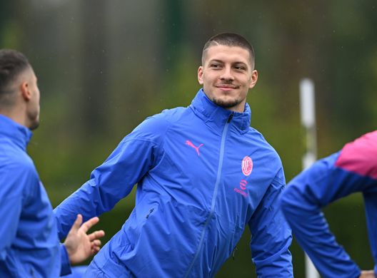 Milan-Jovic, ora o mai più: con la Fiorentina tornerà titolare- immagine 2