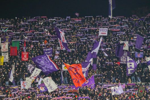 Gli eroi di Lecce, la Fiorentina non è mai sola. Il numero presente in Puglia- immagine 2