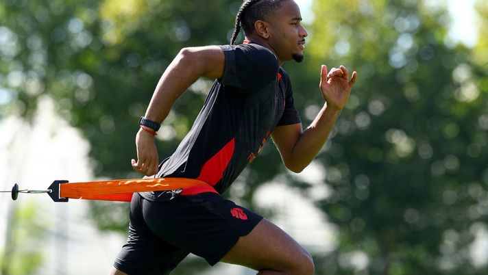 Milan, Guidi: 'Allegri potrà sbizzarrirsi con Nkunku: ecco perché'