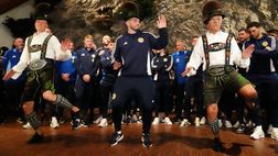 Europei, show Scozia: in Germania McGinn balla la danza bavarese…