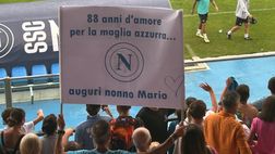 FOTO Spunta un bellissimo cartello in tribuna al Patini: “Auguri nonno Mario!”