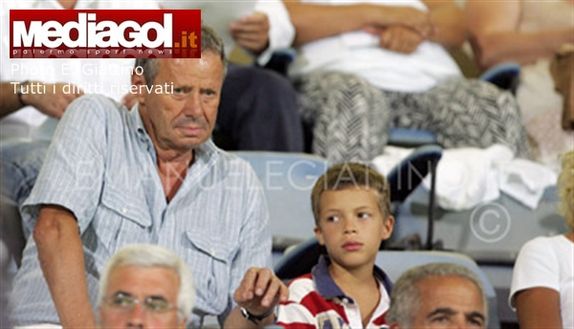 Maurizio Zamparini con il figlio Armando nella stagione 2008/2009 (Giattino/Mediagol) Palermo, tre anni fa l’addio a Zamparini: il dogma del patron e l’anima di Maurizio- immagine 17