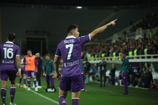 GERMOGLI PH: 28 APRILE 2024FIRENZE STADIO ARTEMIO FRANCHI CAMPIONATO SERIE A FIORENTINA VS SASSUOLO NELLA FOTO GOL ESULTANZA SOTTIL Futuro di Kouame ancora incerto. Sottil confermato- immagine 2