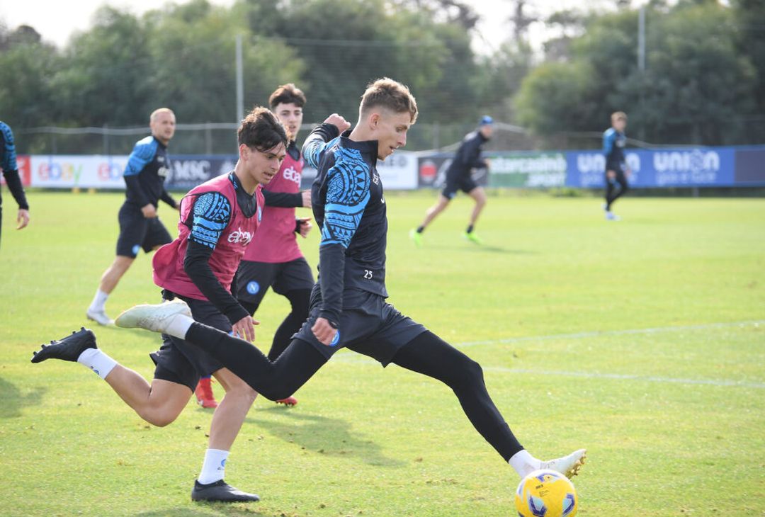 Seduta di allenamento mattutina per gli azzurri in vista della Salernitana: tutte le foto.