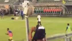 Il Levski Sofia perde, ma gli ultras si consolano con la telecamera fatta a pezzi…