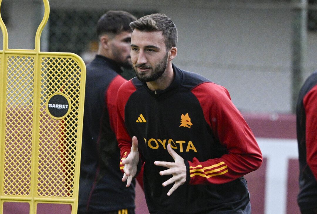 Trigoria, rifinitura prima di Roma-Monza: in gruppo Smalling – FOTO GALLERY - immagine 49