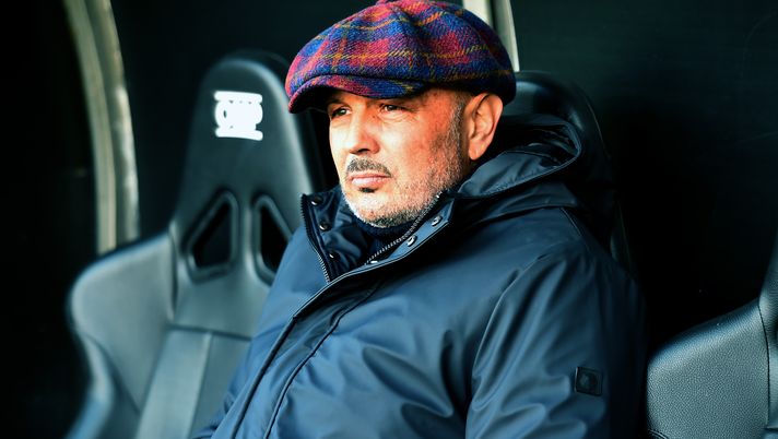 GENOA, ITALY - NOVEMBER 22: Sinisa Mihajlovic head coach of Bologna FC during the Serie A match between UC Sampdoria and Bologna FC at Stadio Luigi Ferraris on November 22, 2020 in Genoa, Italy. (Photo by Paolo Rattini/Getty Images) Bologna, Mihajlovic tuona: “Tutti in ritiro fino a Natale”. Il 20 dicembre la gara a Torino - immagine 1