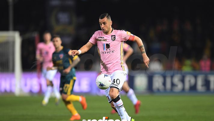 BENEVENTO, ITALY - APRIL 14: Ilija Nestorovski during the Serie B match between Benevento and US Citta di Palermo at Stadio Ciro Vigorito on April 14, 2019 in Benevento, Italy. (Photo by Francesco Pecoraro/Getty Images) *** Local Caption *** Ilija Nestorovski Sampdoria