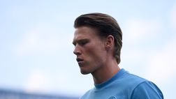 È ancora McTominay-mania, la Serie A lo celebra: “Re di Napoli” – LA FOTO