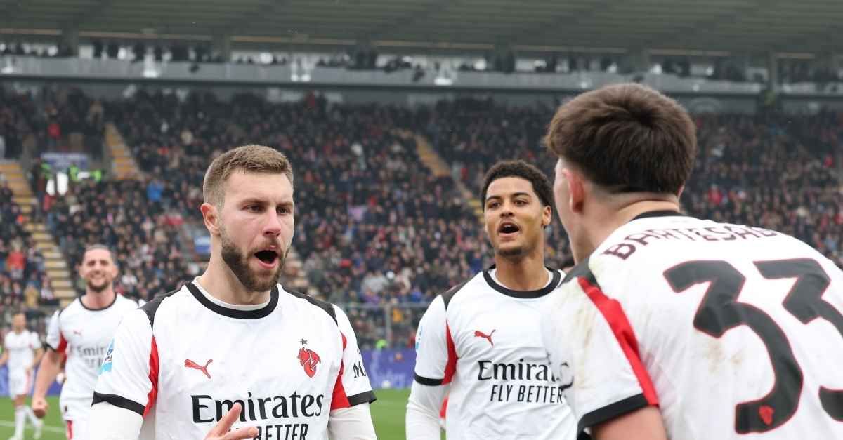 Cremonese Milan 0 2, i rossoneri sfatano un tabù che durava da 33 anni: finalmente si chiude il cerchio Cremonese Milan 0 2, i rossoneri sfatano un tabù che durava da 33 anni: finalmente si chiude il cerchio