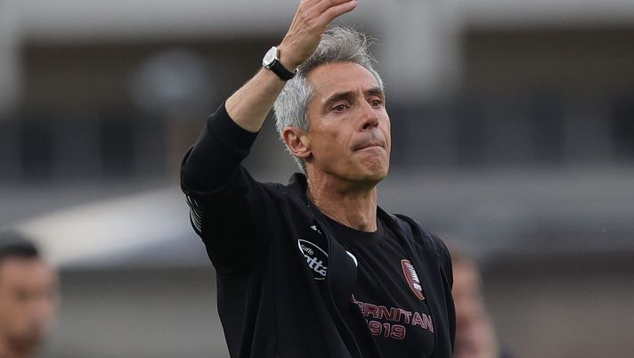 EMPOLI, ITALY - MAY 8: Head coach Paulo Manuel Carvalho de Sousa of Salernitana gestures during the Serie A match between Empoli FC and Salernitana at Stadio Carlo Castellani on May 8, 2023 in Empoli, Italy. (Photo by Gabriele Maltinti/Getty Images) Sousa