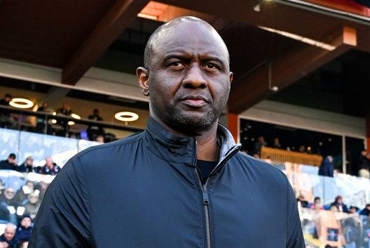 Patrick Vieira, allenatore del Genoa. (Foto di Getty Images/Getty Images) Genoa, Vieira: “Maignan il loro migliore in campo. Proveremo a vincere a Napoli”- immagine 2