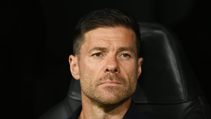 Xabi Alonso deluso con la maglietta del Torino… Compra quella della Juve - immagine 1