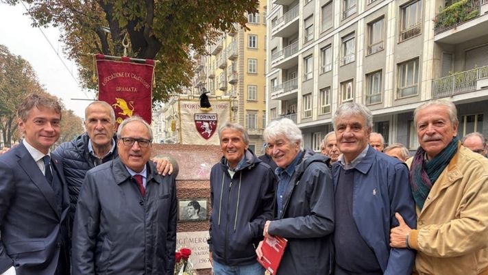 Torino, questa mattina si è tenuta la cerimonia in ricordo di Gigi Meroni Torino, questa mattina si è tenuta la cerimonia in ricordo di Gigi Meroni - immagine 1