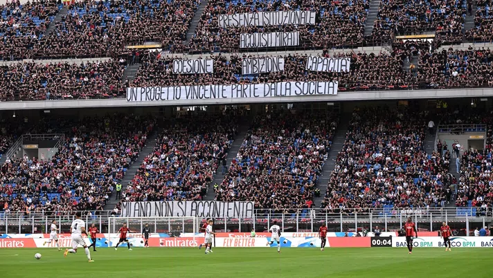 protesta tifosi Curva Sud Milano AC Milan Milan-Genoa 3-3 Serie A 2023-2024