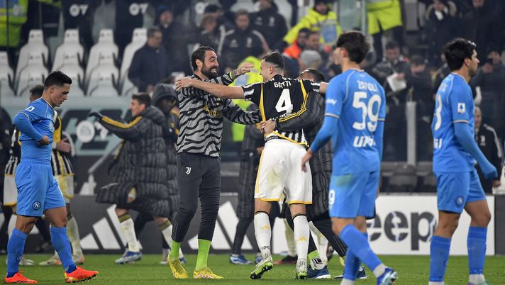 Serie A, la classifica: l’Inter si riprende la vetta, il Napoli sprofonda a -14 - immagine 1