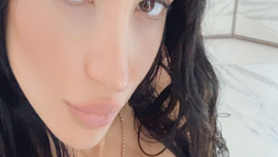 Sarah Kohan, intimo hot e fisico da urlo. L’ex lady Hernandez manda in tilt i social