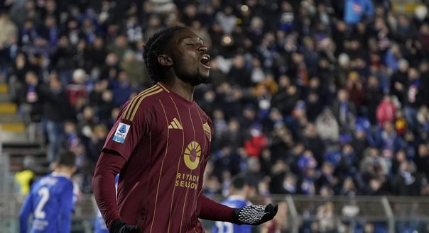 Roma, altra figuraccia: il Como vince 2-0 nel finale. Terzultimo posto a -2- immagine 2