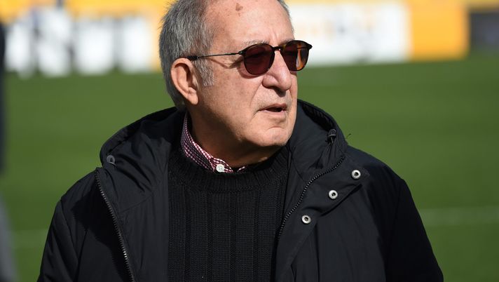 BENEVENTO, ITALY - FEBRUARY 07: Oreste Vigorito, President of Benevento Calcio prior to the Serie A match between Benevento Calcio and UC Sampdoria at Stadio Ciro Vigorito on February 07, 2021 in Benevento, Italy. Sporting stadiums around Italy remain under strict restrictions due to the Coronavirus Pandemic as Government social distancing laws prohibit fans inside venues resulting in games being played behind closed doors. (Photo by Francesco Pecoraro/Getty Images) Benevento, la squadra per punizione viaggerà in pullman verso Torino - immagine 1