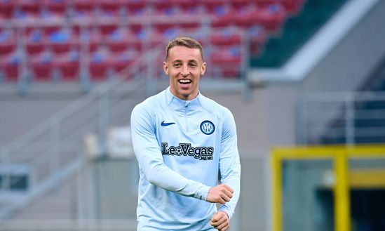 Inter-Atletico, Davide Frattesi in versione casalinga: ecco come si rilassa prima del match - immagine 1