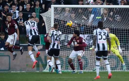 Vanoli arrabbiato: “Serve essere più scaltri, buttato via un tempo. Per la prima volta…”- immagine 2