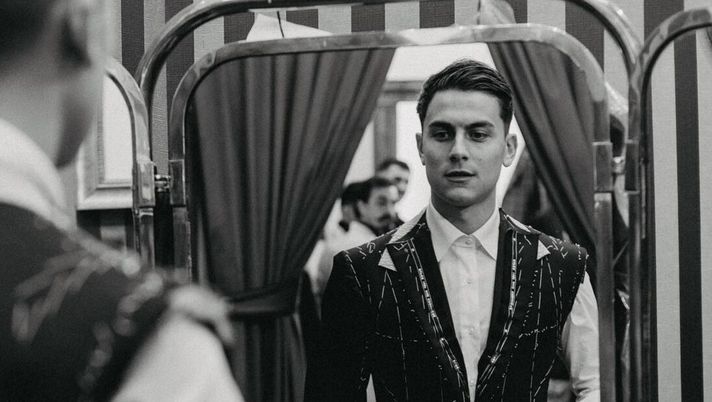 Dybala, si avvicina il matrimonio: “Preparandomi per un giorno speciale” Dybala, si avvicina il matrimonio: “Preparandomi per un giorno speciale” - immagine 1