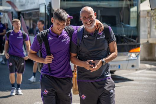 GERMOGLI PH: 23 AGOSTO 2023 FIRENZE LA FIORENTINA E' PARTITA DALL'AEROPORTO DI PERETOLA PER VIENNA PER LA PARTITA DI ANDATA DEI PLAY OFF DI CONFERENZE LEAGUE NELLA FOTO QUARTA Betis, i soldi per Quarta arrivano troppo tardi: Luiz Felipe venduto- immagine 2