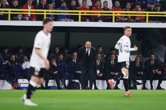 Costacurta: “Spalletti non si deve dimettere, la situazione attuale non è responsabilità sua”- immagine 3