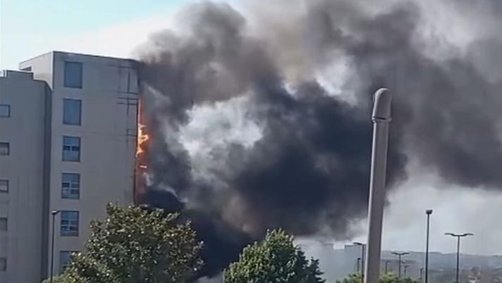 Incendio scoppiato nel pomeriggio all’Ospedale del Mare: i dettagli - immagine 1