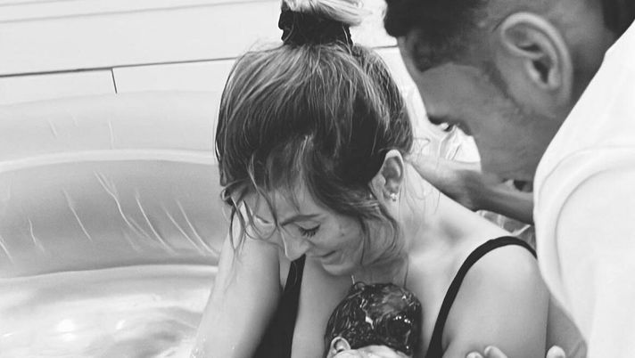 Roma, Smalling di nuovo papà: fiocco azzurro per il difensore, è nato Koa Amaris - immagine 1