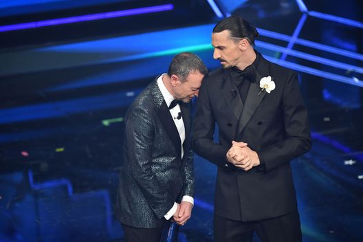 (Photo by Jacopo M. Raule/Getty Images) L’addio al calcio di Ibra, Amadeus: “Andiamo al derby insieme adesso, anche se…”- immagine 2