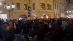 VIDEO FCIN1908 / Inter, i tifosi nerazzurri invadono Praga: le immagini