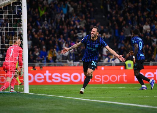 Calhanoglu e Sucic uomini copertina. Non solo: “Erede Sommer? Forse è già in casa Inter”- immagine 2