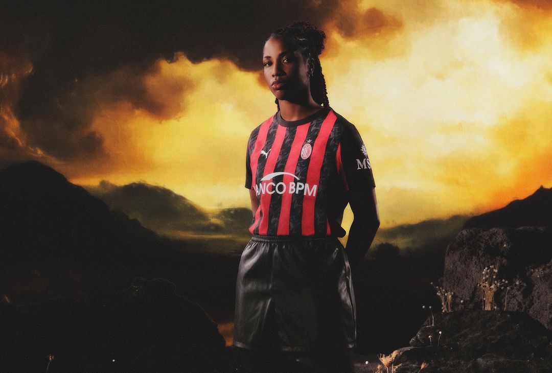 Nuova prima maglia AC Milan 2025-2026 PUMA (Fonte Milan)