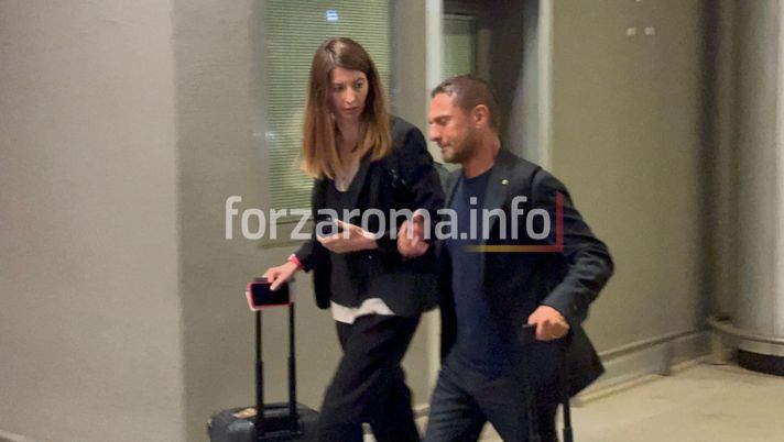 Cagliari-Roma, Souloukou e Ghisolfi partono con la squadra da Fiumicino – FOTO - immagine 1