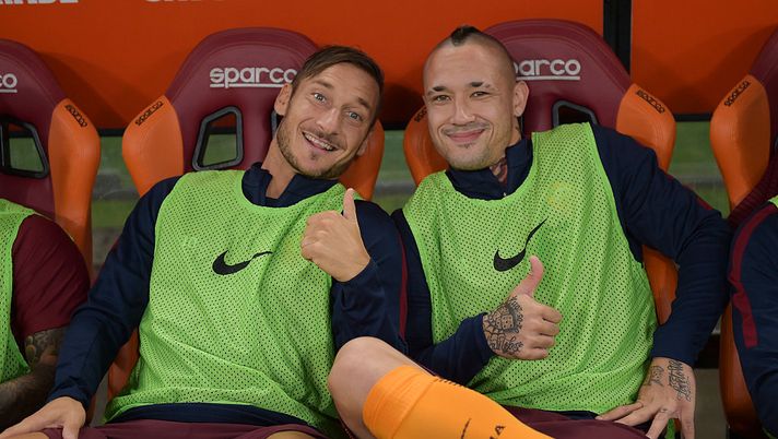 Totti scherza: “Chi chiamerei per riprendermi da una sbornia? Nainggolan” - immagine 1