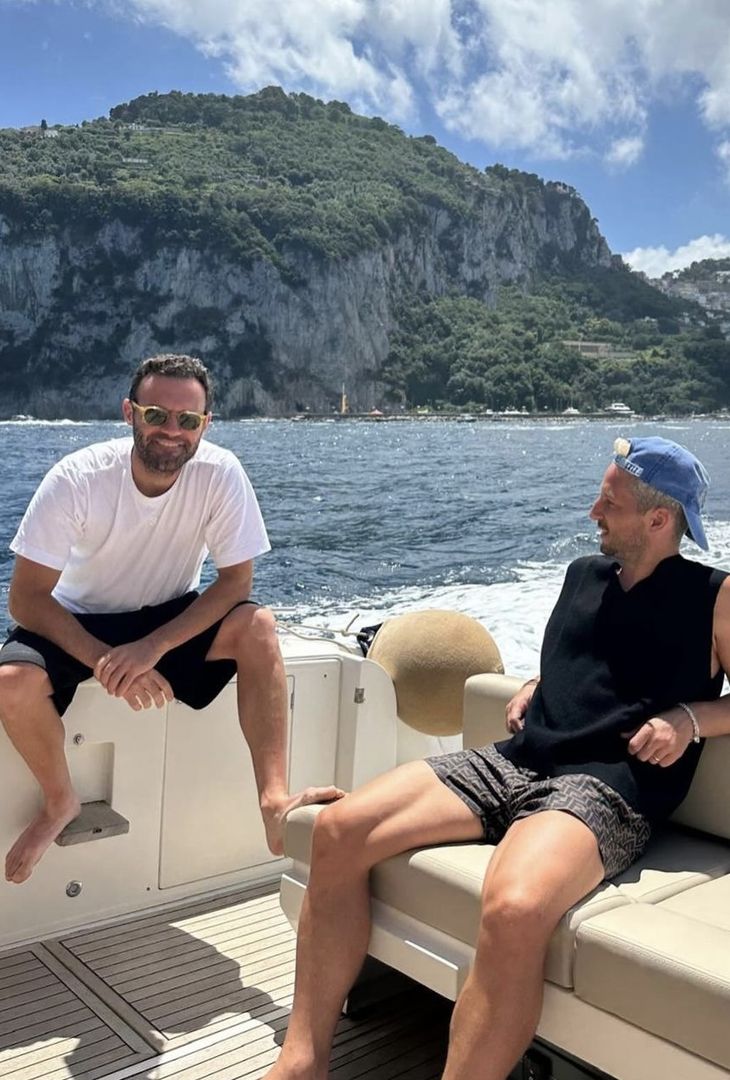 GALLERY Le vacanze della famiglia Mertens: e Ciro indossa i pantaloncini di Dries! - immagine 7