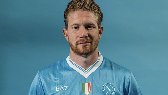 “La maglia più bella della Serie A!”, GQ incorona il Napoli: i motivi - immagine 1
