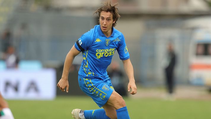 EMPOLI, ITALY - APRIL 20: Jacopo Fazzini of Empoli FC in action during the Serie A match between Empoli and Venezia at Stadio Carlo Castellani on April 20, 2025 in Empoli, Italy. (Photo by Gabriele Maltinti/Getty Images) Fazzini