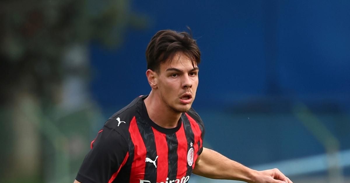 Fofana brutto errore. Per Jashari buoni segnali: gli spunti per Allegri dall’amichevole del Milan