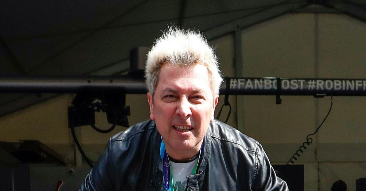 dj ringo milan nelle mani di invasati da potere protagonismo e visibilità