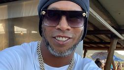 Ronaldinho raggiunge 75 mln di follower: “Non ci sono parole per ringraziarvi perché…”