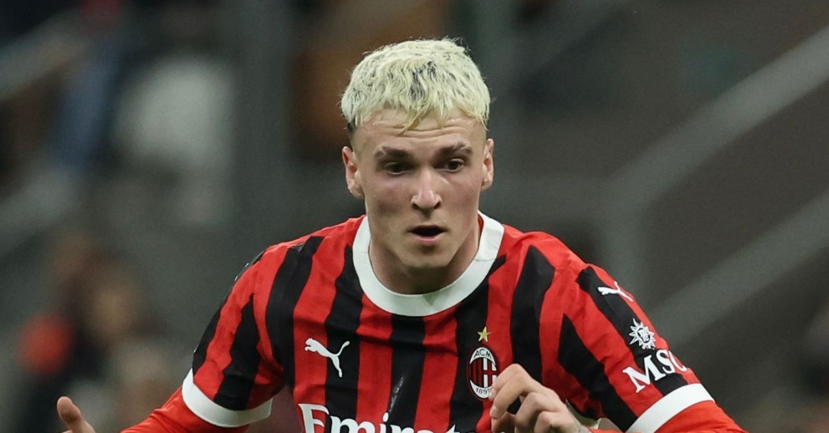 compleanno Álex da Pianetamilan.it 20 compleanno álex jiménez gli auguri del milan via social