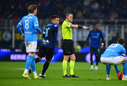 Getty Images Moviola – Inter, rigore solare su Mkhitaryan. Mancano gialli a Rrahmani, McTominay e Juan Jesus- immagine 2