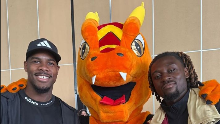 Koné show in Kings League: pazza esultanza dopo un gol – VIDEO Koné show in Kings League: pazza esultanza dopo un gol – VIDEO - immagine 1