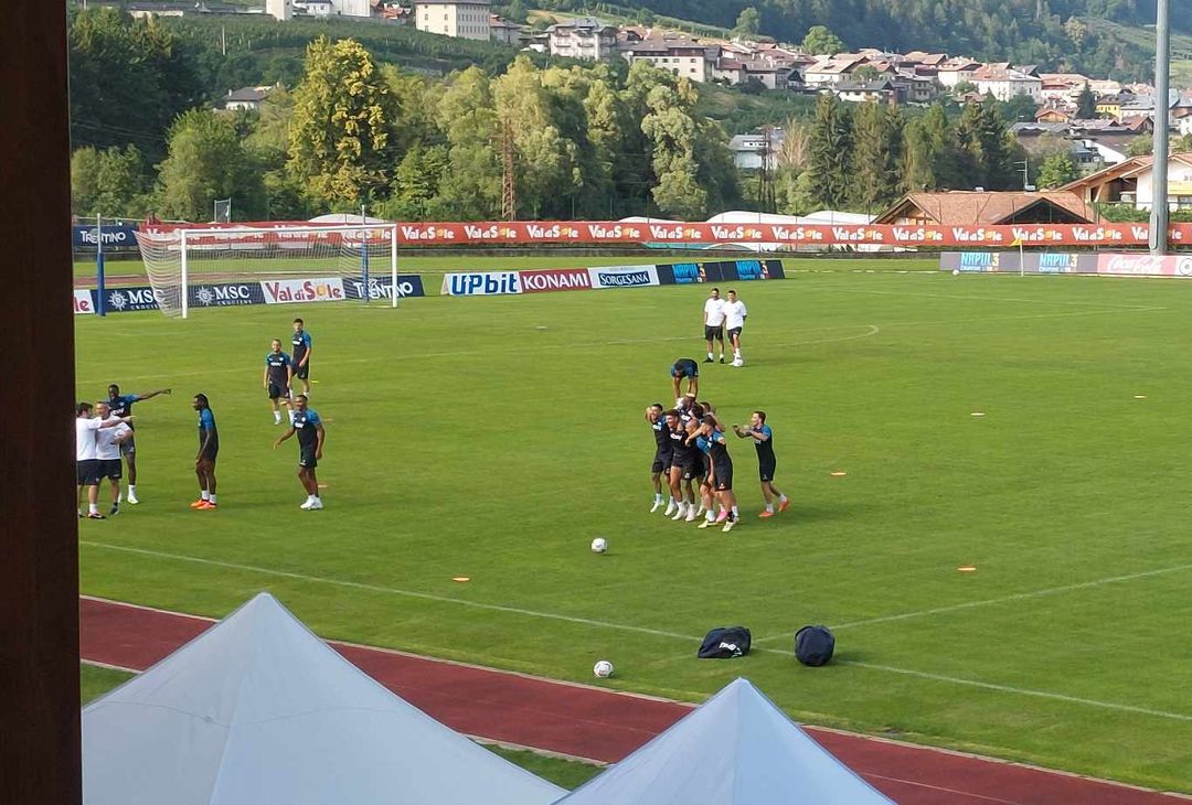 GALLERY Alcuni azzurri “deridono” i compagni per l’esercizio sbagliato - immagine 8