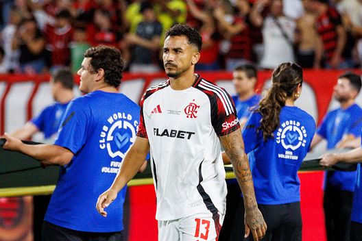 Danilo Luiz del CR Flamengo scende in campo prima della partita del Gruppo D della Coppa del Mondo per Club FIFA 2025 tra Los Angeles Football Club e CR Flamengo al Camping World Stadium, il 24 giugno 2025 a Orlando, Stati Uniti Flamengo vs Los Angeles FC: tre “italiani” in campo- immagine 3