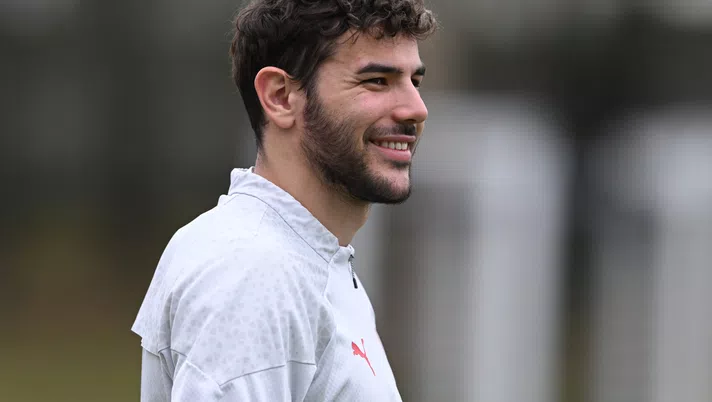 Theo Hernández AC Milan allenamento Milanello